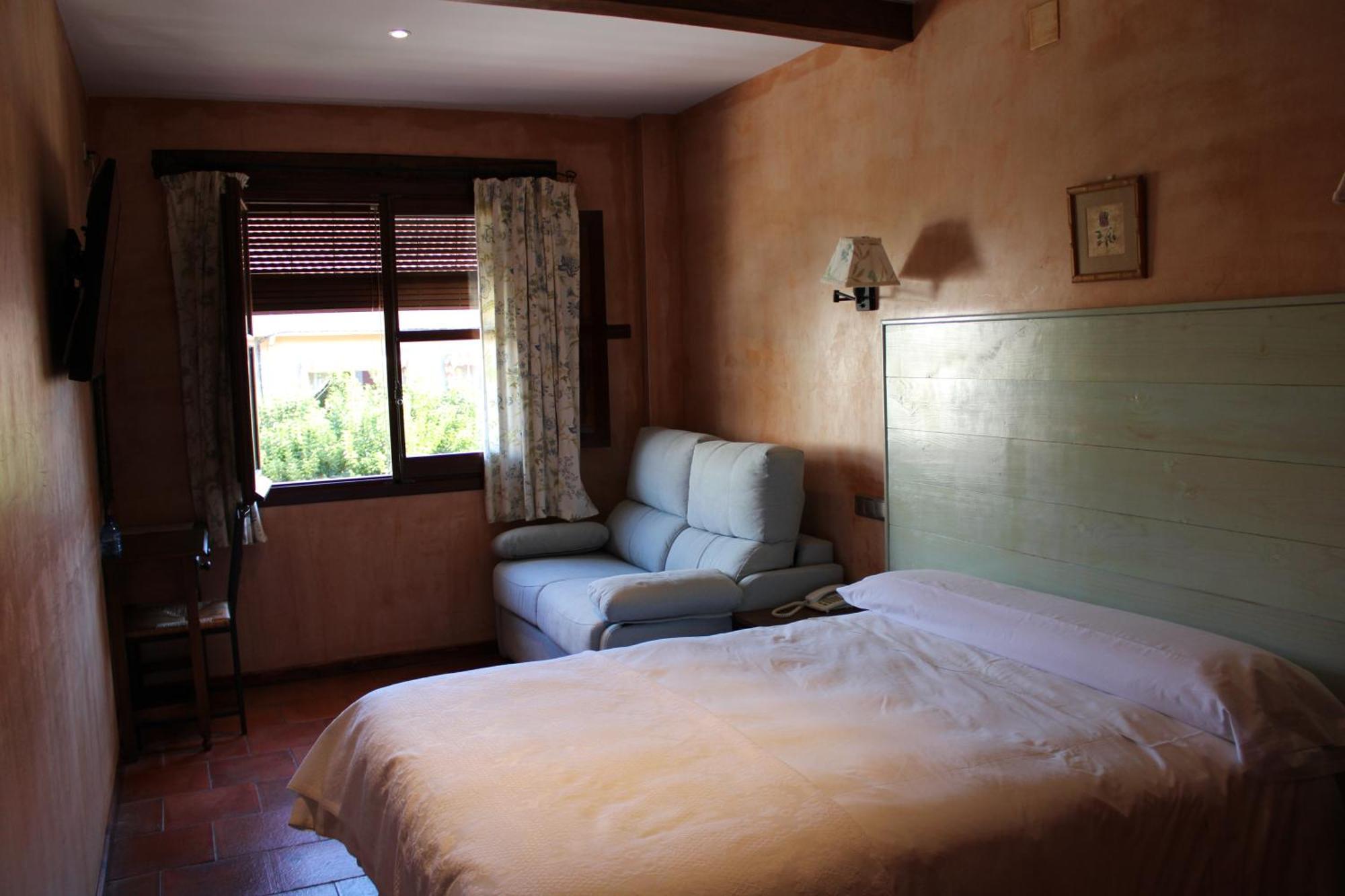 Hotel Rural Carlos I Garganta la Olla Zewnętrze zdjęcie