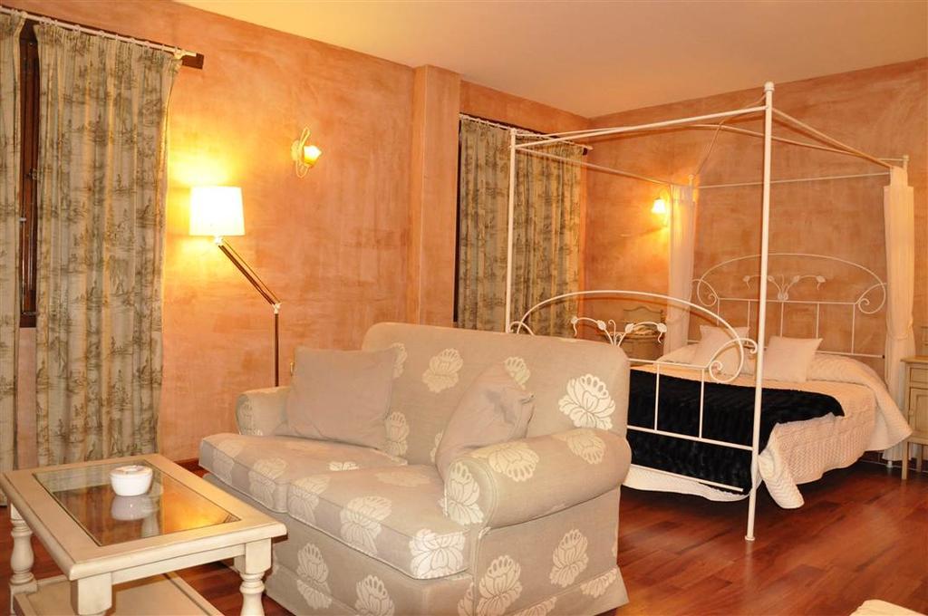 Hotel Rural Carlos I Garganta la Olla Zewnętrze zdjęcie