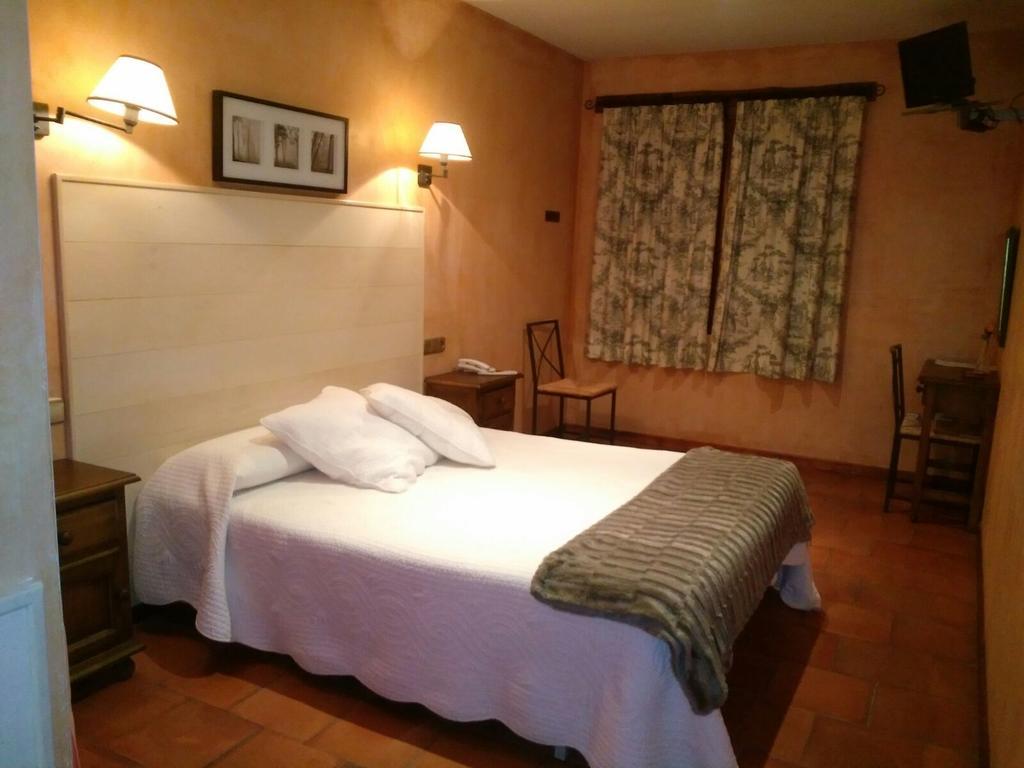 Hotel Rural Carlos I Garganta la Olla Zewnętrze zdjęcie